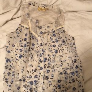 Princess by Vera wang cute summer top